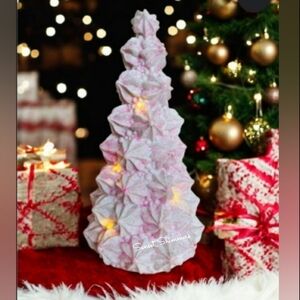 Mackenzie Style Light Up Pink Meringue Cookie Christmas Tree Figure Decor NEW